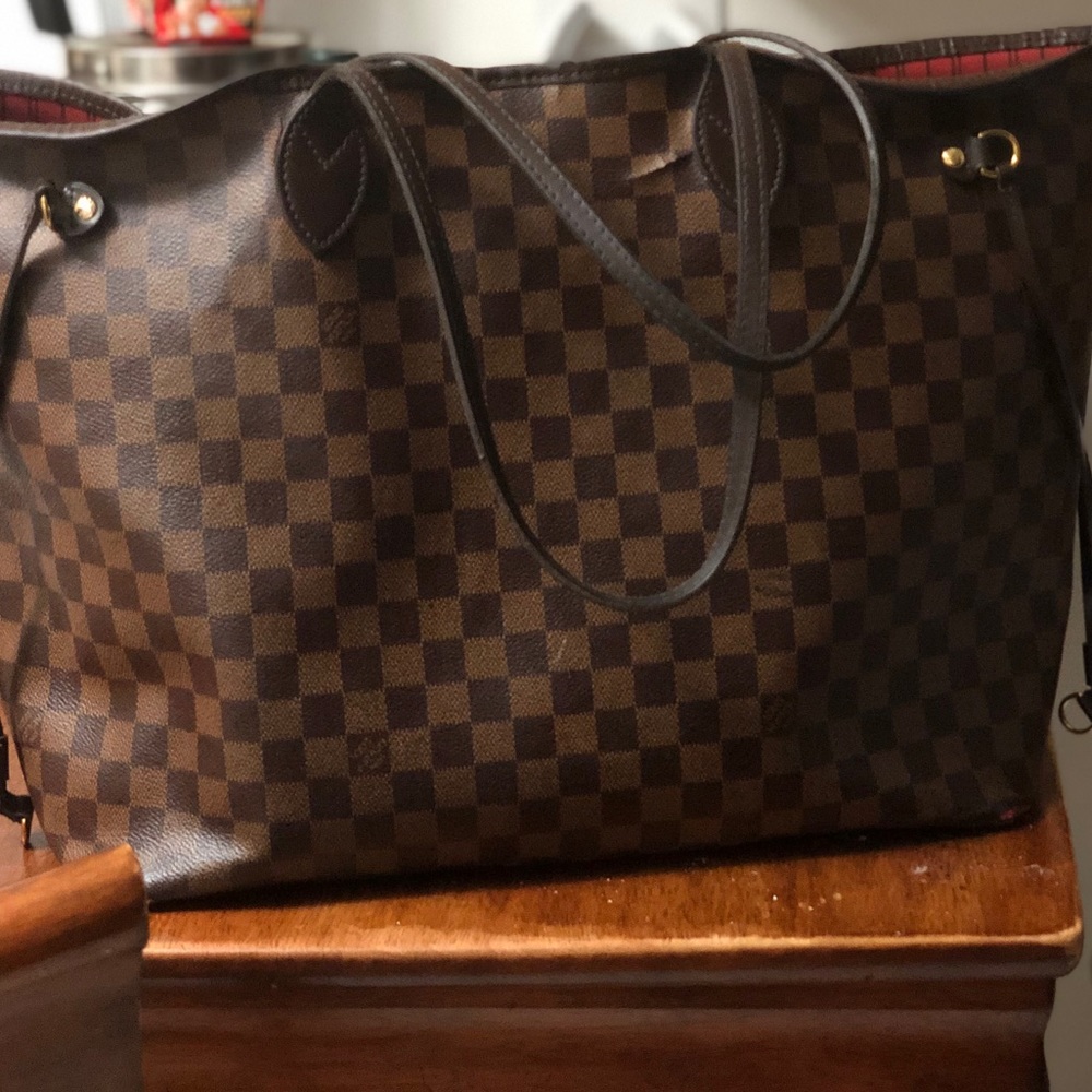 Louis Vuitton never full bag GM